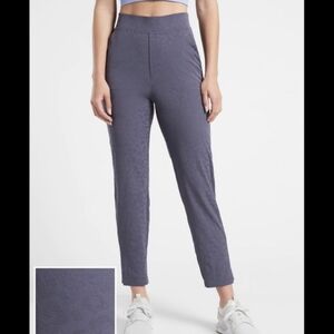 Athleta Brooklyn Textured Ankle Pants Size 8 Medieval Leopard Navy Violet